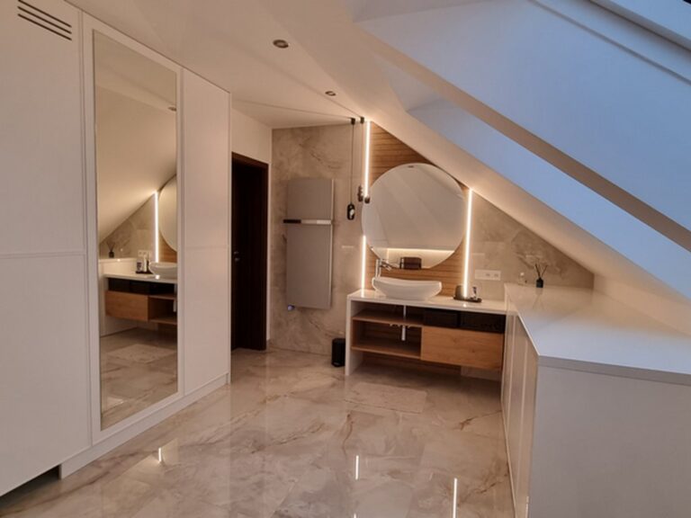 Nowoczesna wszechstronna łazienka na poddaszu