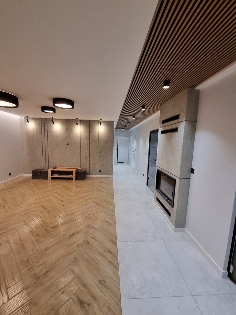 Lamele montowane na suficie