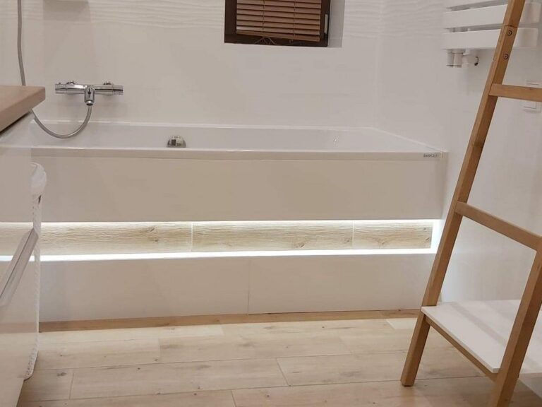 Listwy led w obudowie wanny